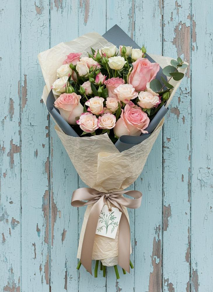 Букет цветов из: Розы в Заречном Свердловской области