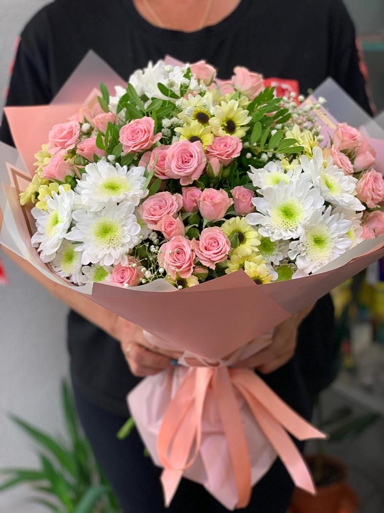 Букет цветов из: Розы и Хризантемы в Заречном Свердловской области