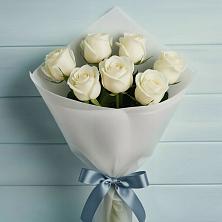 Букет 7 Белых роз Эдлесс Лав в Заречном Свердловской области