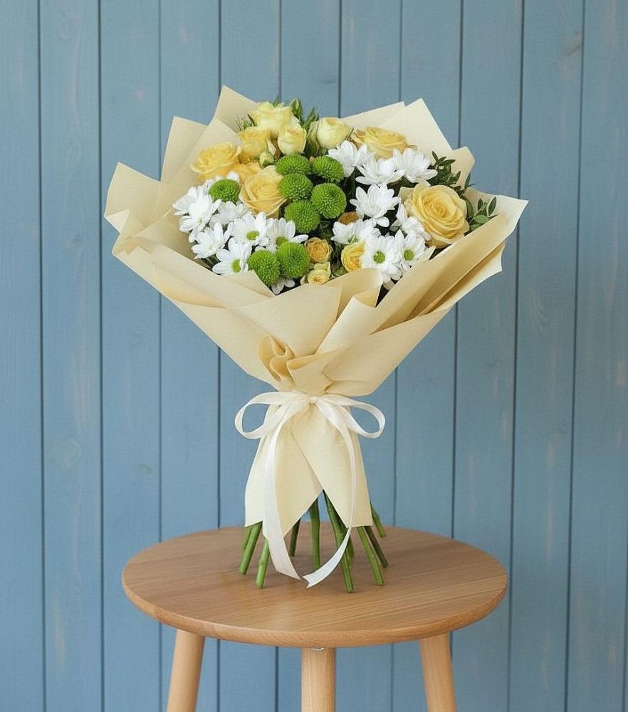 Букет цветов из: Хризантемы и Розы в Заречном Свердловской области