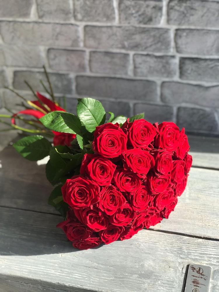 Букет Красные розы Фридом в Заречном Свердловской области