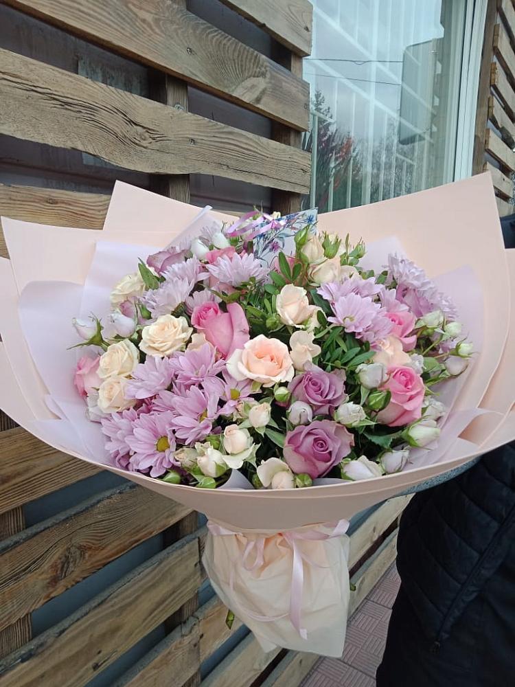 Букет цветов из: Розы и Хризантемы в Заречном Свердловской области