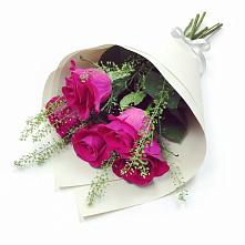 Букет цветов из:  Розы в Заречном Свердловской области