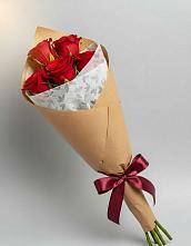 Букет цветов из:  Розы в Заречном Свердловской области
