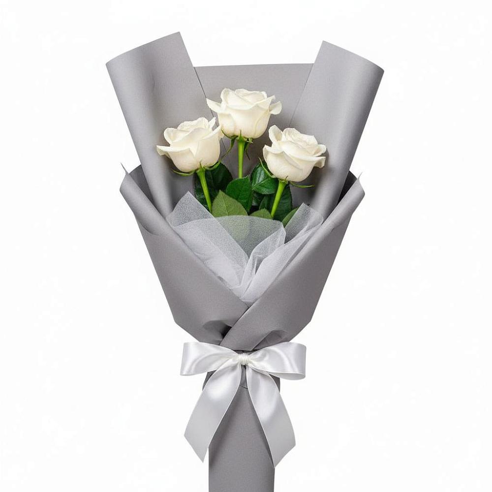Букет 3 белые розы в Заречном Свердловской области