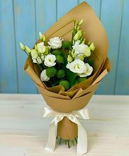 Букет цветов из:  Хризантемы и Лизиантусы #REPLACE_PRED# Заречном Свердловской области