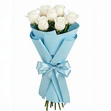 Букет 7 белых роз Проуд в Заречном Свердловской области