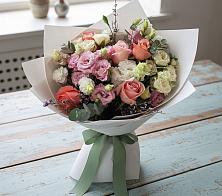 Букет цветов из:  Розы, Лизиантусы и Гвоздики #REPLACE_PRED# Заречном Свердловской области