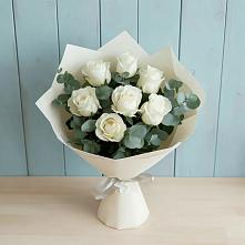 Букет Белые розы в Эвкалипте в Заречном Свердловской области