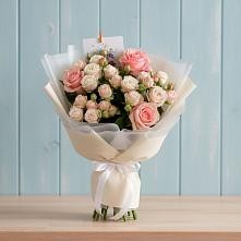 Букет цветов из:  Розы в Заречном Свердловской области