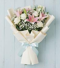 Букет цветов из:  Лилии в Заречном Свердловской области